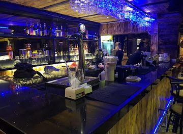 indonesia/banten/bar/woodenbar-bar-resto