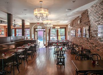 The Tavern on Broadway