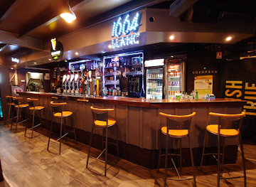 English Pub