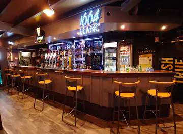 English Pub