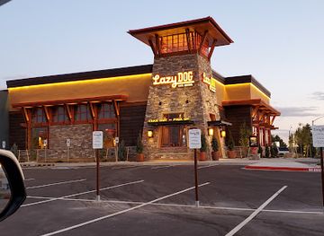 colorado/pikes-peak-region/bar/lazy-dog-restaurant-bar