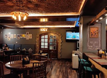 india/manali/bar/johnson-bar-and-restaurant