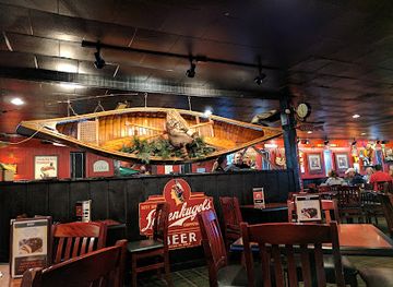 michigan/northern-michigan/bar/the-side-door-saloon