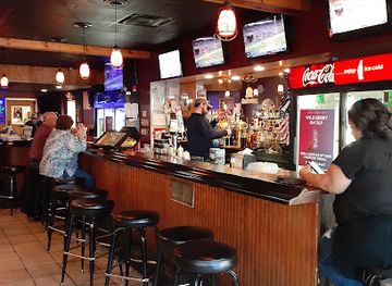 pennsylvania/erie/bar/gatherings