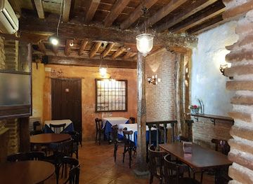 spain/granada/sacromonte/bar/el-pozo