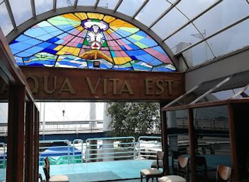 ecuador/guayaquil/malecon-2000/bar/yacht-club-naval-restaurant