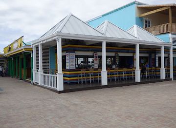the-bahamas/grand-bahama-island/bar/corner-bar