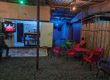 ghana/gwira/bar/the-20-s-pub