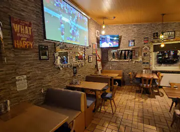 Happy’s Sports Bar