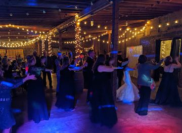 south-dakota/lewis-and-clark-recreation-area/bar/the-old-mill-event-venue