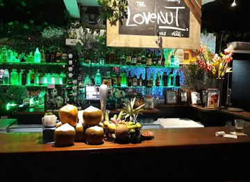 fiji/rotuma-island/bar/traps-bar