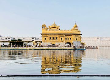 india/amritsar/jallianwala-bagh/bar/papa-whiskey-amritsar