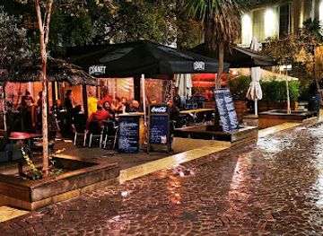 france/languedoc-coast/bar/les-coulisses