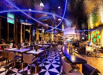 singapore/marina-bay/marina-centre/bar/le-noir-mbs