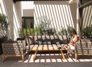 tunisia/the-dahar-mountains/bar/novotel-tunis-lac