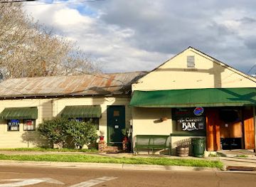mississippi/natchez-national-historical-park/bar/the-corner-bar
