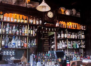ireland/dublin/st-stephen-s-green/bar/peruke-periwig