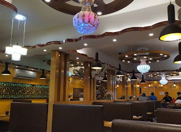 bangladesh/khulna/bar/rovers-cafe