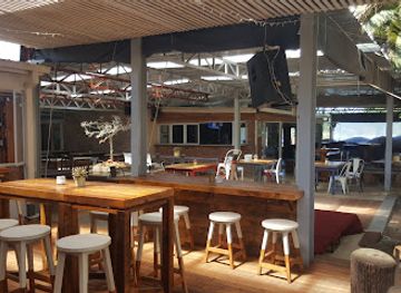 zimbabwe/mashonaland-central/bar/the-jam-tree