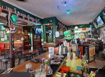 chile/valdivia/bar/el-arbol-cervecero