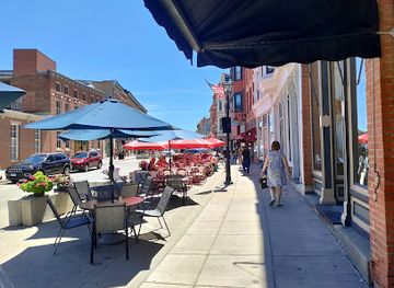 illinois/galena-territory/bar/jamie-s-wine-studio-of-galena