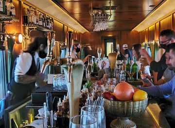 arizona/phoenix/bar/platform-18-at-century-grand