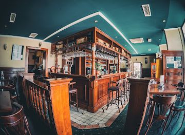 slovenia/prekmurje/bar/dnevni-bar-geza-se-zeza-geza-pub-beltinci-grega-farkas-s-p