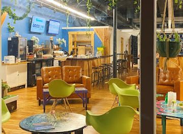 vermont/molly-stark-state-park/bar/the-good-spot