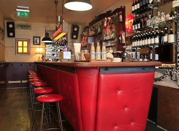 germany/munich-countryside/bar/cabane-bar