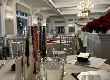 new-york/lake-george/bar/the-lakeside-restaurant-lounge