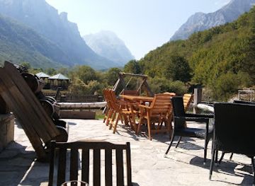 montenegro/prokletije-national-park/bar/restorant-hartini-ujevara-vuthaj