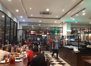 indonesia/maluku-islands/bar/pizza-hut-restoran