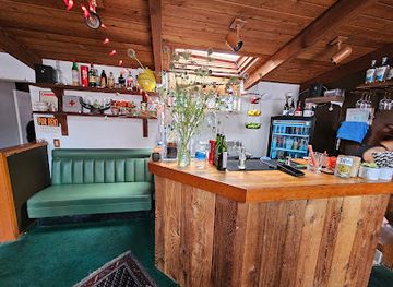 california/laguna-beach/bar/helen-s-cocktails