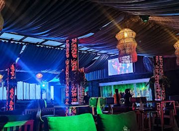 nigeria/lagos/bar/moulin-rouge-rooftop-bar