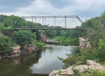 south-dakota/palisades-state-park/bar/1908-palisades-iron-bridge