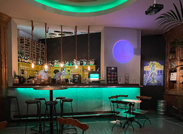 spain/cadiz/san-juan/bar/lacolonial-alameda-cocktail-bar