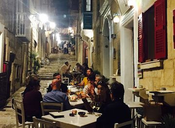 malta/valletta/bar/the-rootz-bar