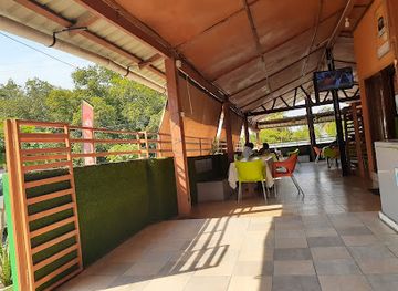 mozambique/zambezia-province/bar/bom-churrasco