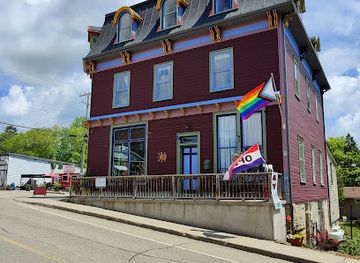 new-york/thousand-islands/bar/the-tipsy-goat-market-social-house