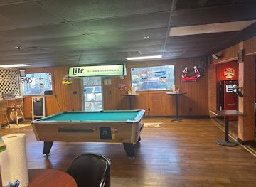 illinois/shawnee-national-forest/bar/lusk-creek-liquor-and-gaming