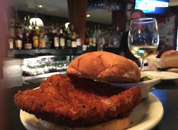 iowa/spirit-lake/bar/outrigger-restaurant-lounge