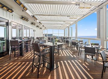 massachusetts/cape-cod/bar/the-rooftop-at-pelham-house-resort