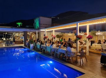 albania/vlore/bar/rooftop-lounge