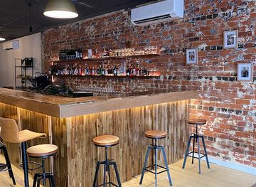 australia/mallee/bar/ivy-joyce