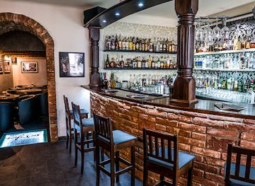 czechia/brno/bar/little-big-bar