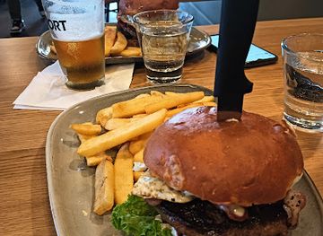 new-zealand/palmerston-north/bar/hilltop