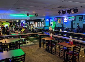 nebraska/platte-river-state-park/bar/therapy-bar-grill