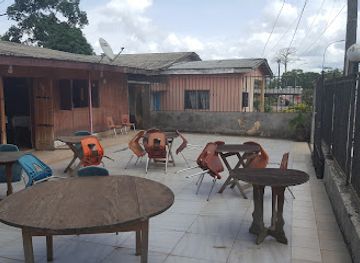 cameroon/ebolowa/bar/al-val