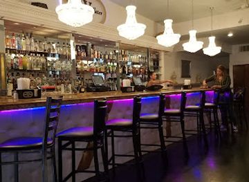 connecticut/greenwich-point-park/bar/sweetwater-lounge