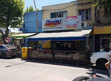 uruguay/treinta-y-tres/bar/chivitel